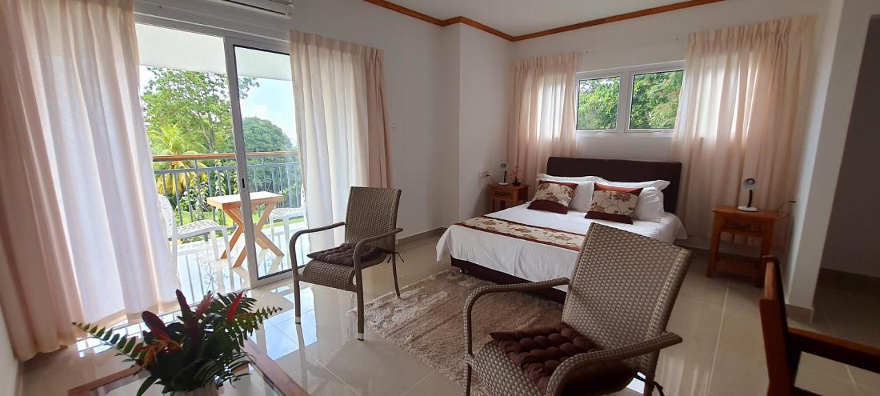 מאהה Le Chant De Merle Self -Catering Studios And Apartments מראה חיצוני תמונה